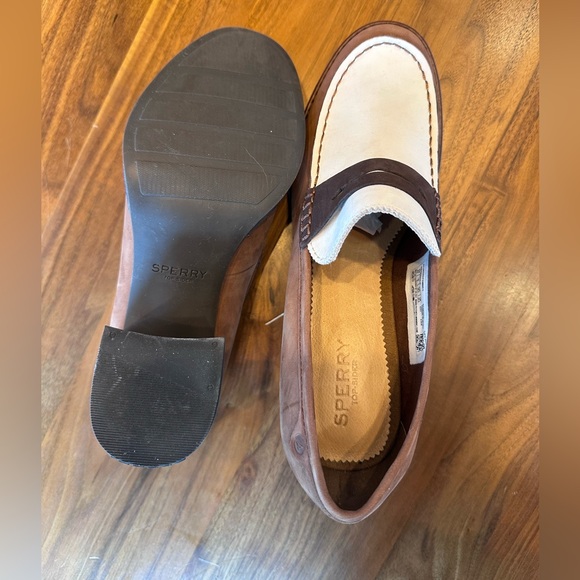 NWOT Sperry seaport penny heel in brown - Picture 5 of 6